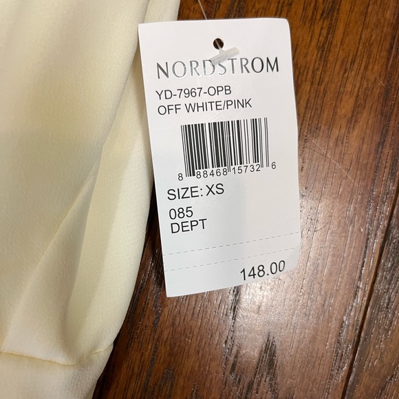 Harlyn XS Nordstrom Dress - Picture 6 of 8
